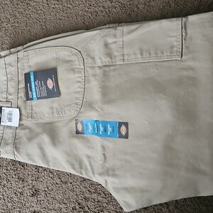 Dickies Men's Beige Cargo Pants